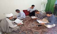 تلاوت آیات قرآن روزی دو صفحه در نماز خانه شبکه بهداشت شهرستان فامنین