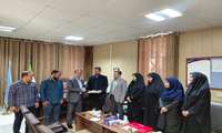 در راستای توسعه همکاری‌های بین‌بخشی و ارتقای شاخص‌های سلامت در مدارس، مدیر آموزش و پرورش شهرستان فامنین به همراه معاونین و جمعی از معلمان با مدیر شبکه بهداشت و درمان شهرستان فامنین دیدار و گفت‌وگو کردند.